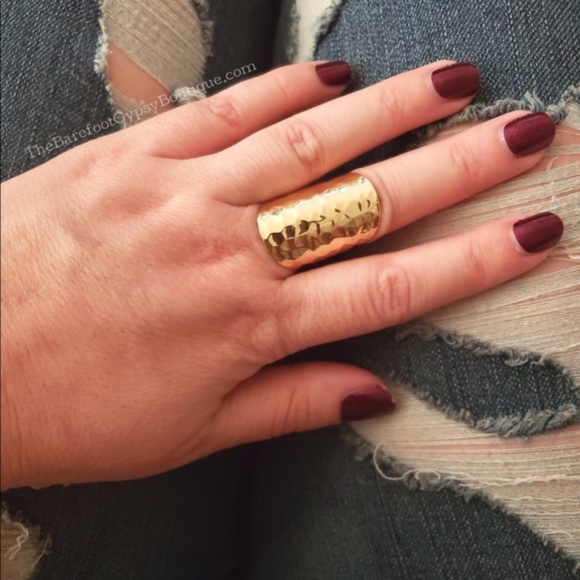Jewelry - Hammered Metal Boho Ring